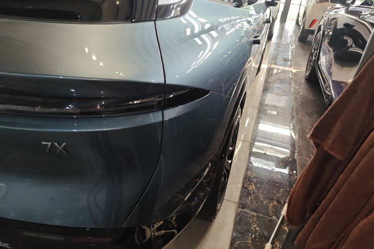 极氪 极氪7X 2025 汽车图片 #8