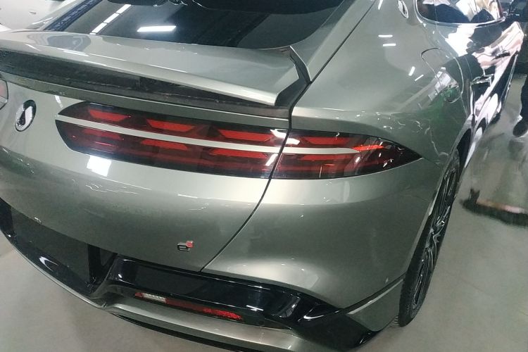 Denza Z9GT 2024 #8 Denza Z9GT 2024 car image #8