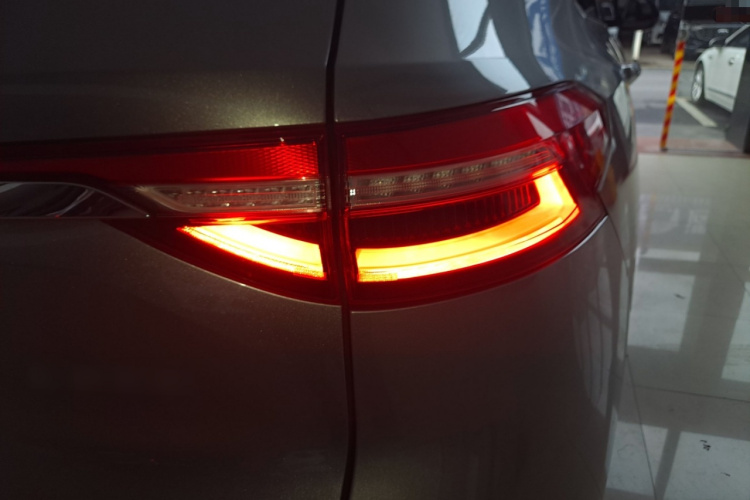 Haval F7 2020 car image #8