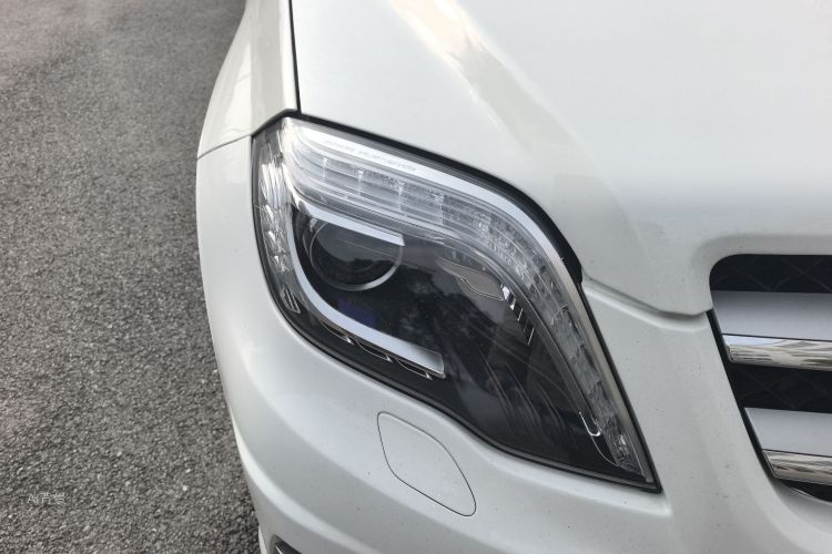 Mercedes-Benz GLK Class 2016 car image #8