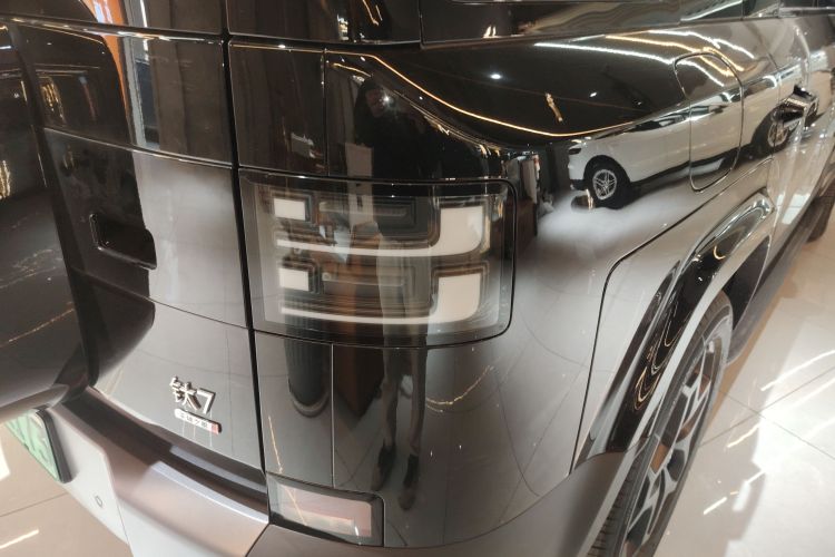 FangChengBao Tiger 7 2025 car image #8