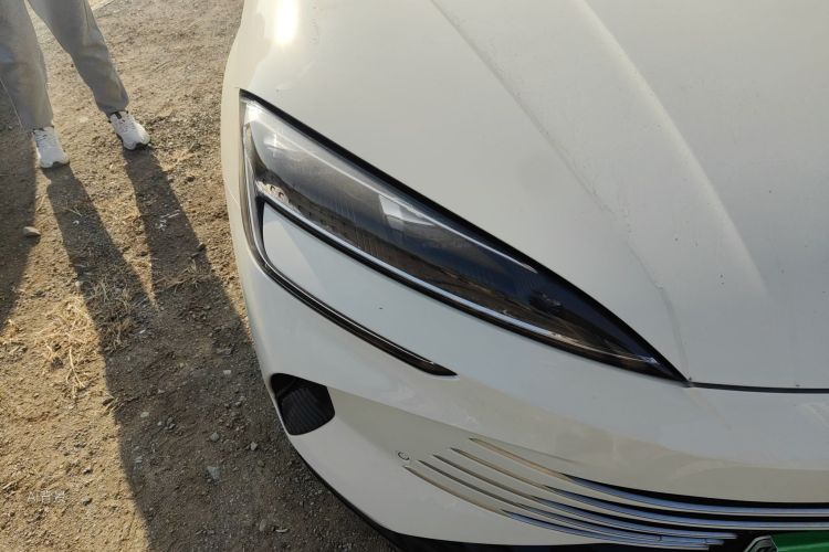 BYD Seal 07 DM-i 2024 imagem de carro #8