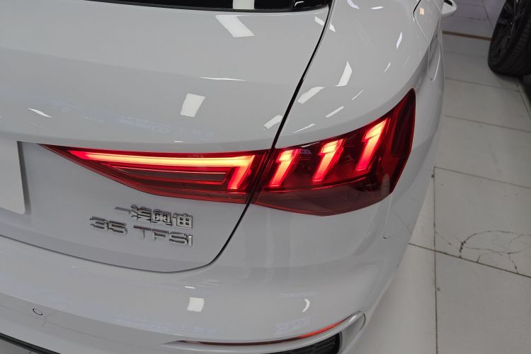 Audi A3 2021 car image #8