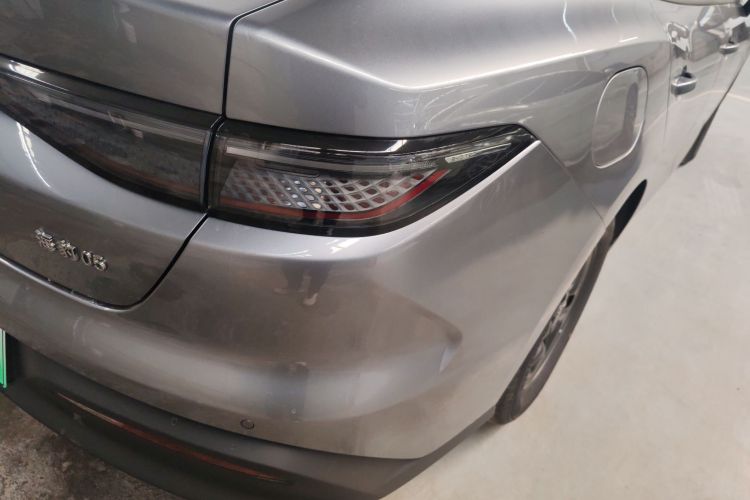 BYD Seal 05 DM-i 2025 car image #8