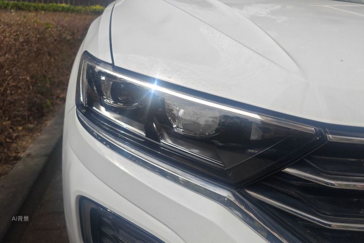 T-Roc 2020 #8 T-Roc 2020 car image #8