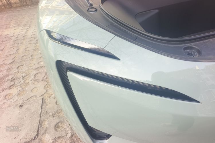 Avatr 11 2023 #8 Avatr 11 2023 car image #8