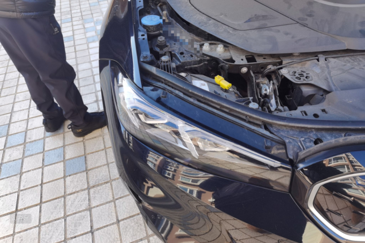 BMW i3 2023 car image #8