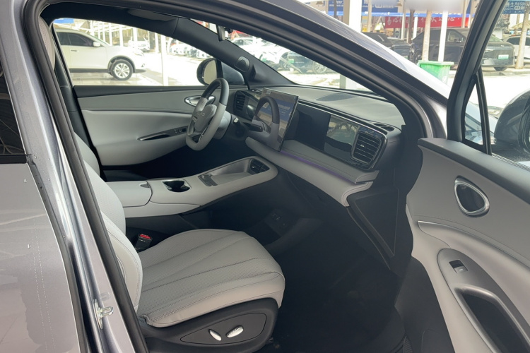 BYD Sea Lion 06 New Energy 2025 car image #8