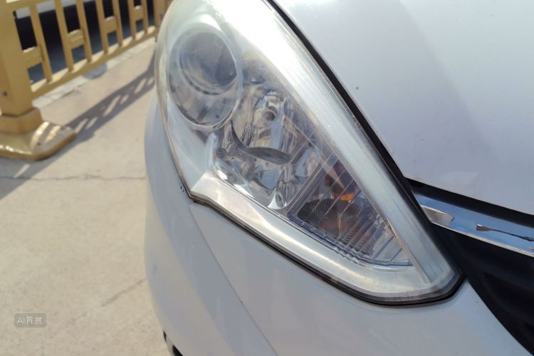 Suzuki Liana A6 2016 image de voiture #8