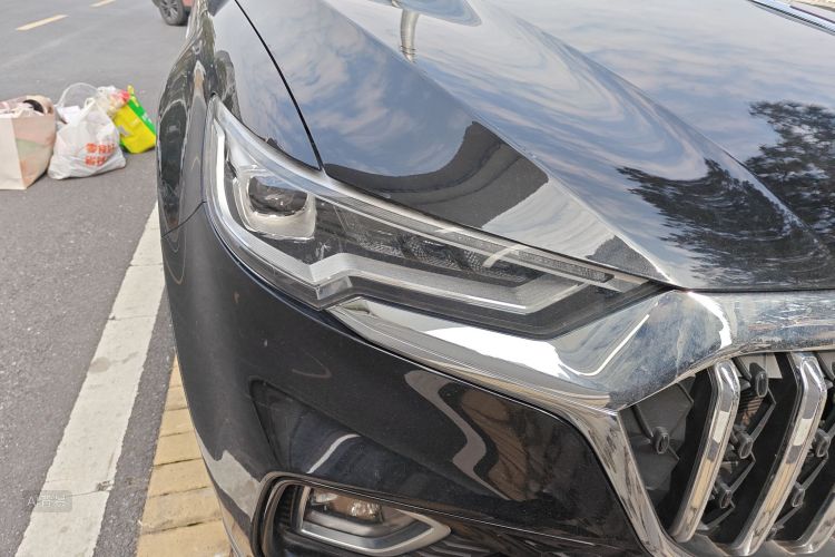 HongQi HS5 2023 car image #8