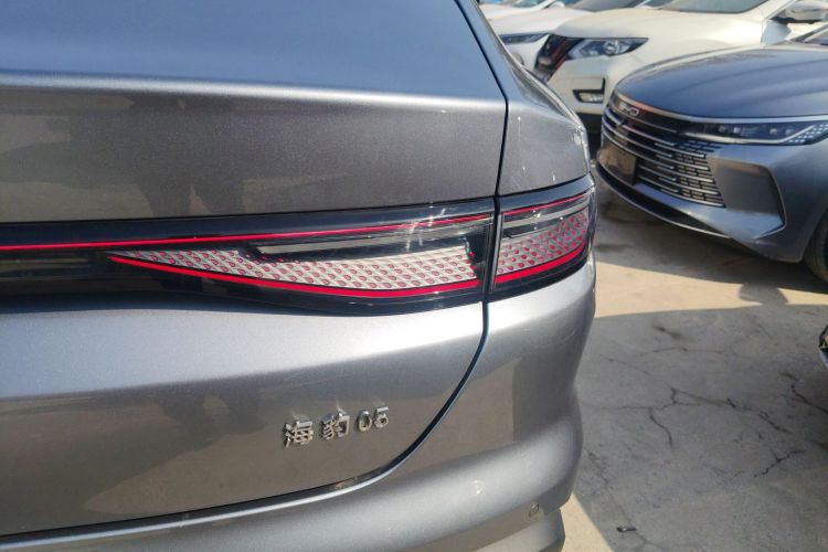 BYD Seal 05 DM-i 2025 car image #8