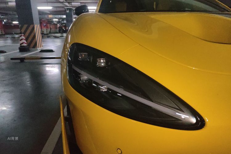 MI SU7 Ultra 2025 car image #8