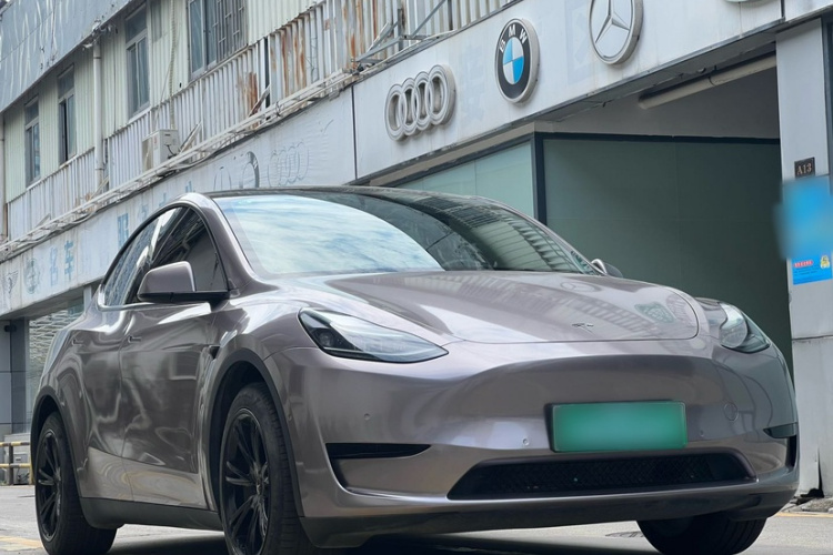 特斯拉 Model Y 2023 汽车图片 #8