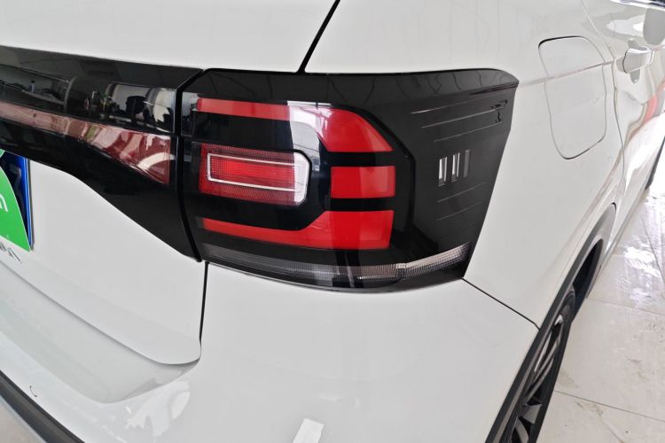 Tacqua 2020 car image #8