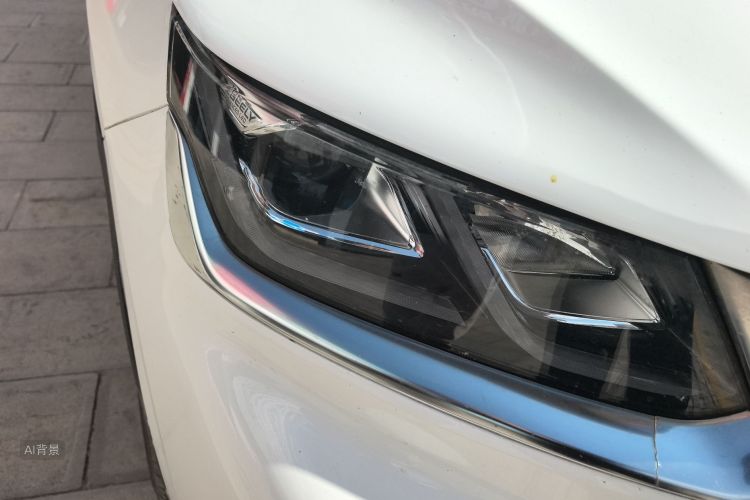 GEELY Coolray 2019 car image #8