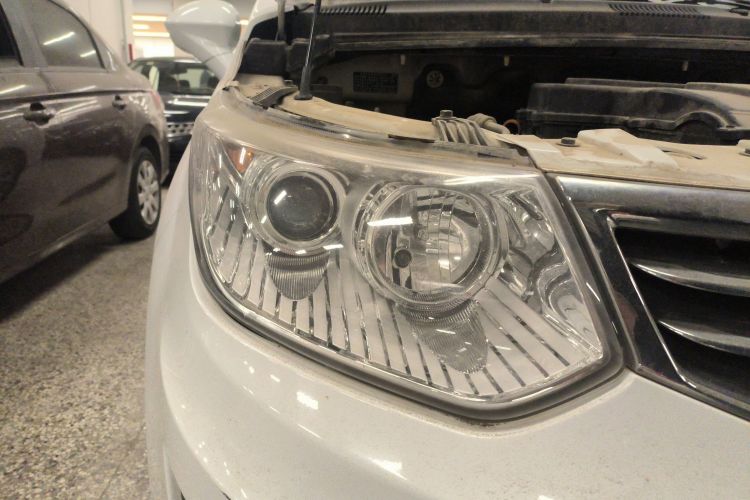 Kaiyi C3 2015 car image #8