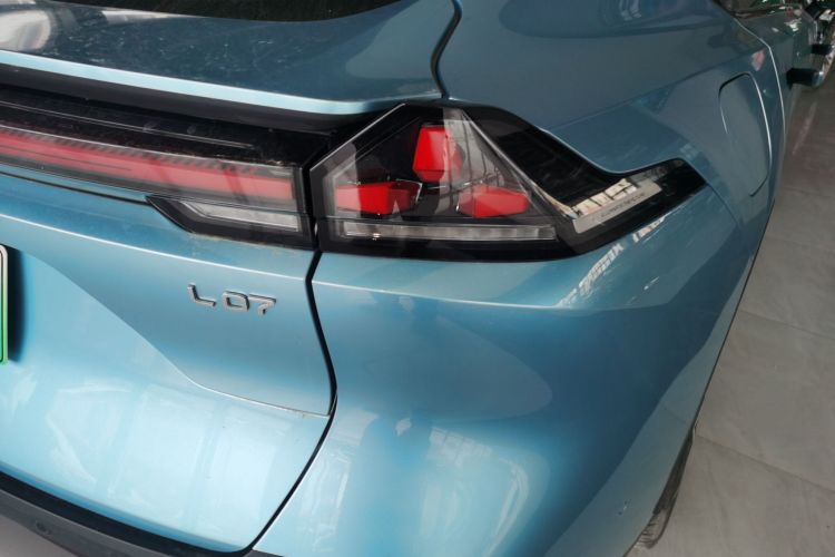 Deepal L07 2024 изображение автомобиля #8