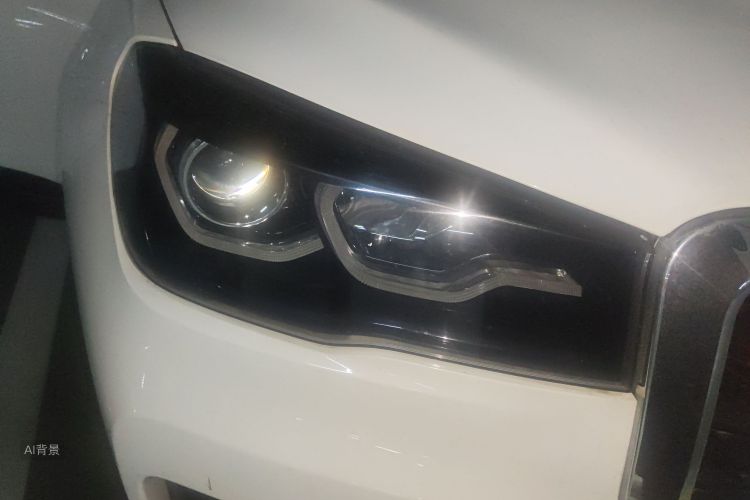 SWM G05 2023 image de voiture #8