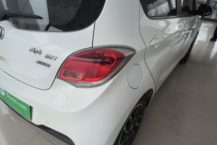 Changan BenBen 2015 изображение автомобиля #8