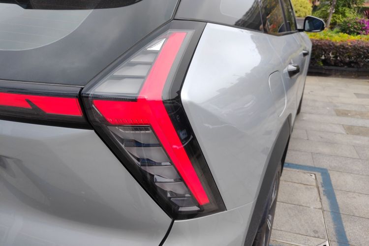 GEELY Boyue L 2023 car image #8