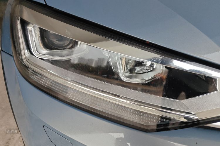 Volkswagen Touran 2020 car image #8