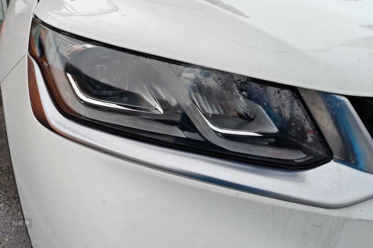 GEELY Coolray 2018 #8 GEELY Coolray 2018 car image #8