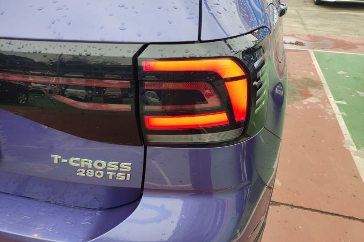 Volkswagen T-Cross 2020 #8 Volkswagen T-Cross 2020 car image #8