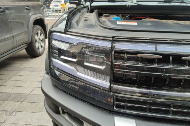 FangChengBao Leopard 5 2025 car image #8