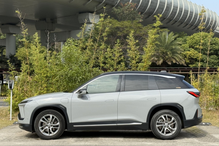 蔚来 蔚来ES6 2022 汽车图片 #8