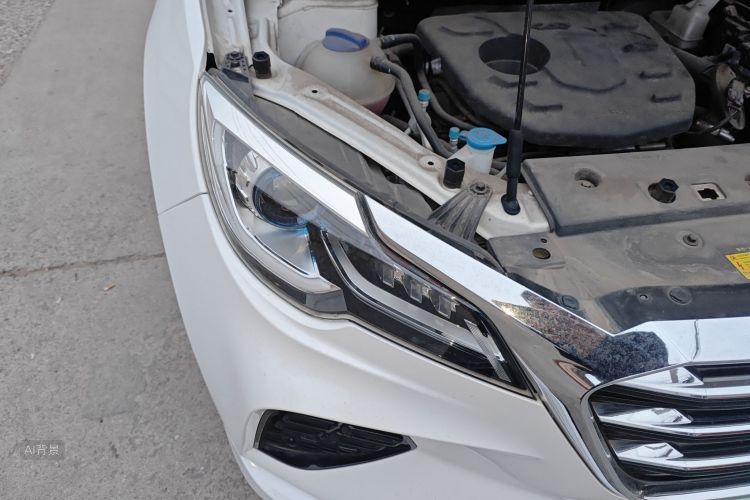 X70 PLUS 2021 car image #8