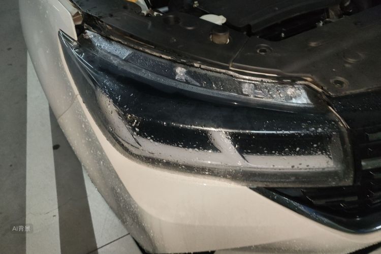 T5 2018 car image #8