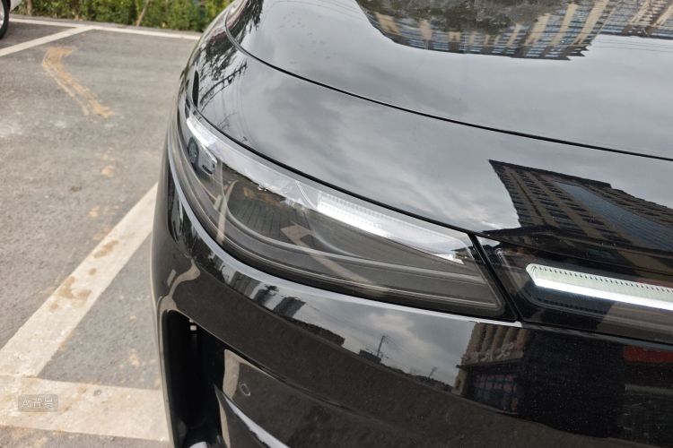 零跑汽车 零跑C16 2025 汽车图片 #8