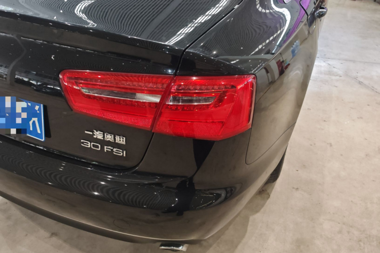 Audi A6L 2015 #8 Audi A6L 2015 car image #8