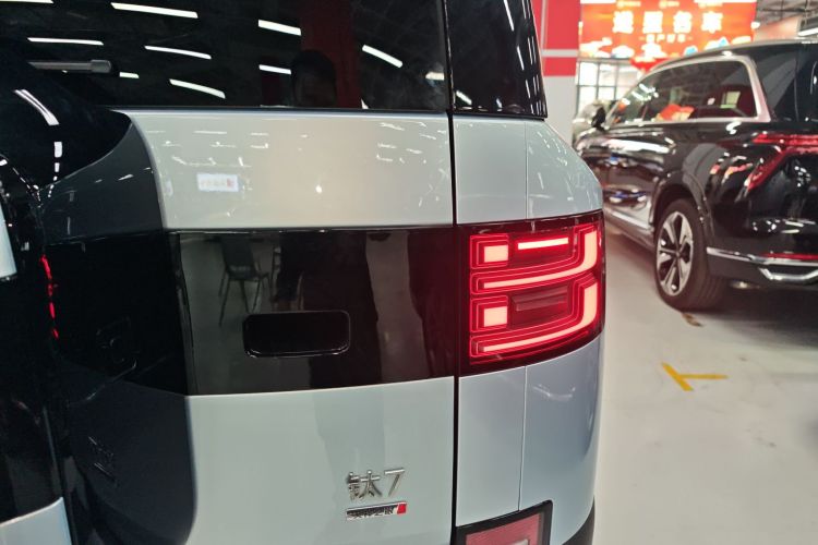 FangChengBao Tiger 7 2025 car image #8