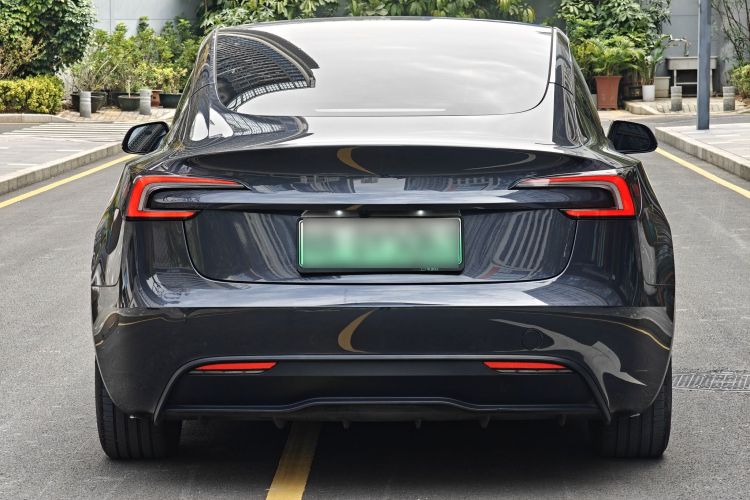 特斯拉 Model 3 2024 汽车图片 #8