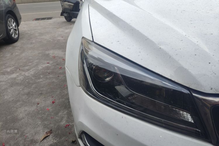 Emgrand 2018 car image #8