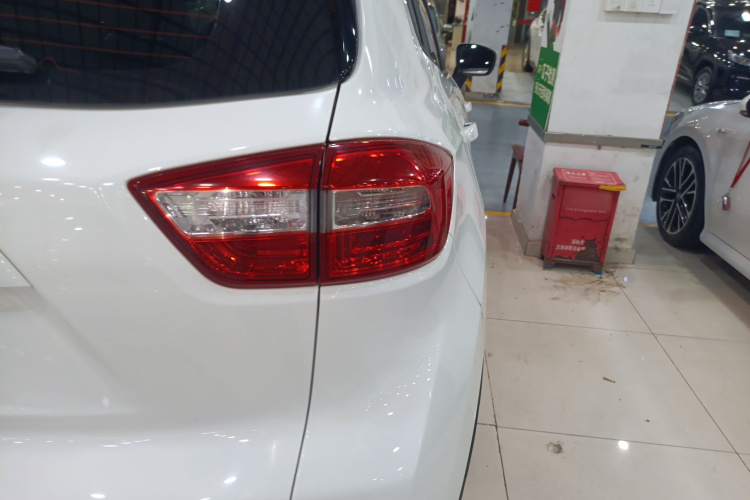 Changan CS15 2017 immagine di auto #8