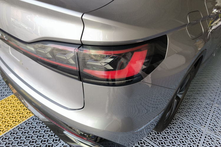 Volkswagen Tiguan X 2021 immagine di auto #8