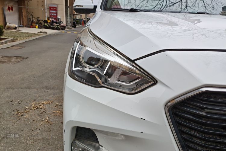 Haval M6 2018 #8 Haval M6 2018 car image #8