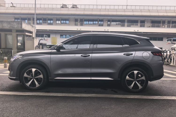 BYD Song Plus New Energy 2022 car image #8
