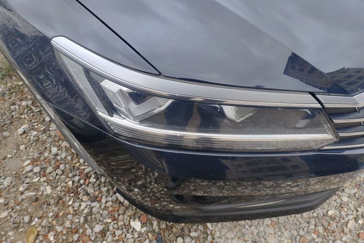 Volkswagen Passat 2017 car image #8