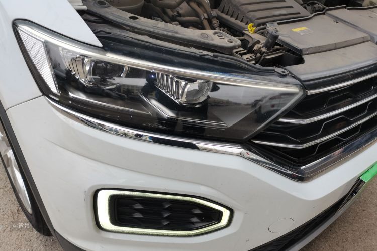 T-Roc 2020 car image #8