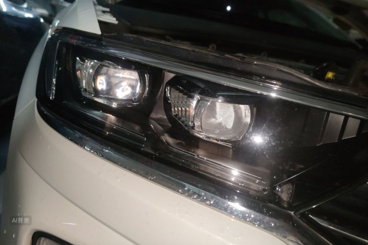 T-Roc 2020 car image #8