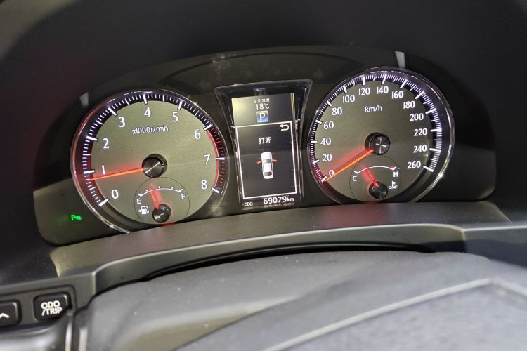 丰田 皇冠 2018 汽车图片 #8