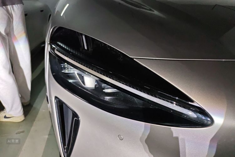 MI YU7 2025 car image #8