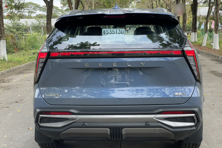 GEELY Boyue L 2024 car image #8