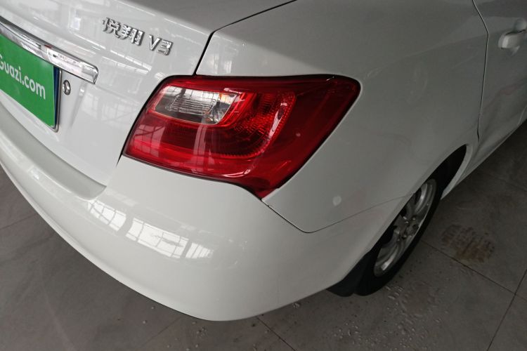 Changan Alsvin V3 2016 صورة سيارة #8