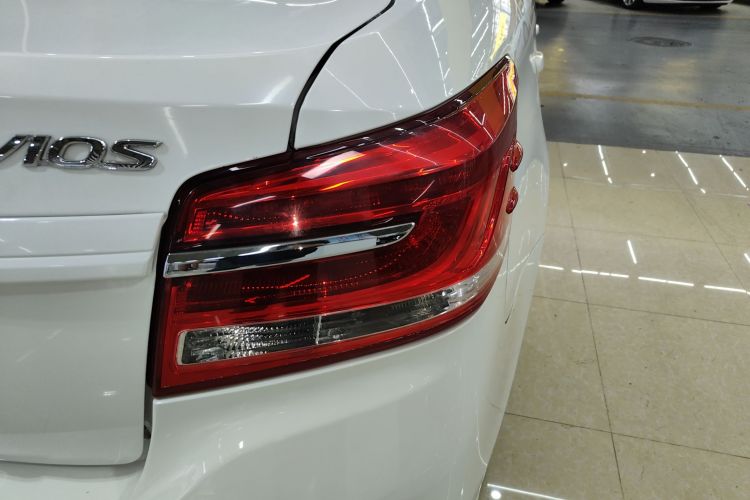 Vios 2019 car image #8