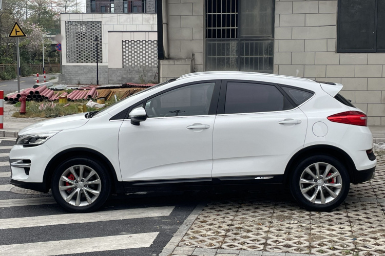 GEELY Emgrand GS 2018 #8 GEELY Emgrand GS 2018 car image #8