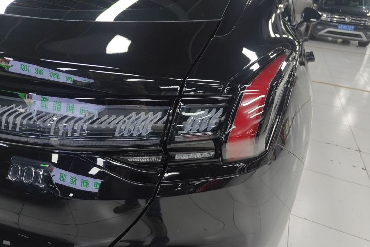 极氪 极氪001 2024 汽车图片 #8